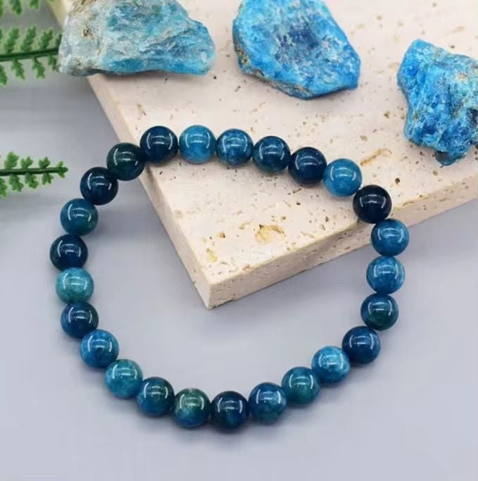 Blue Apatite Motivation Bracelet – Creativity & Power Enhancer